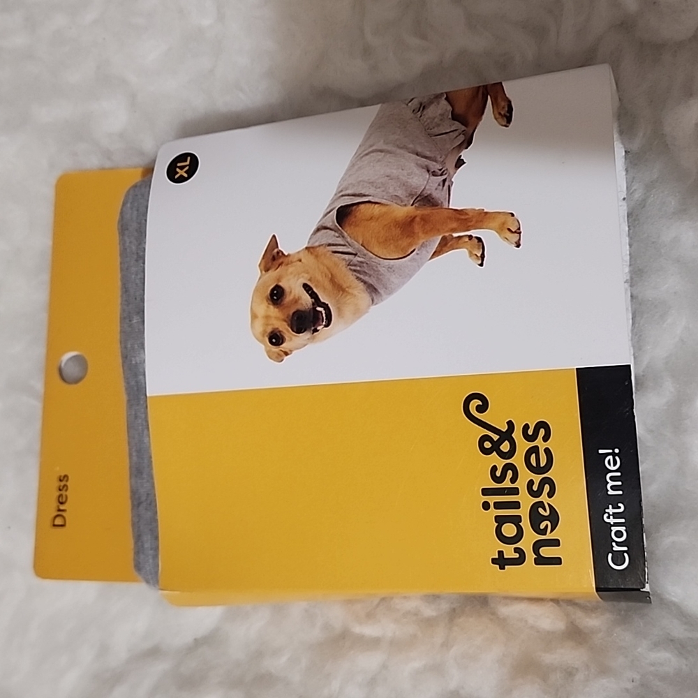 Tails & Noses Size XL Dog Dress & Dog Tank Top New
